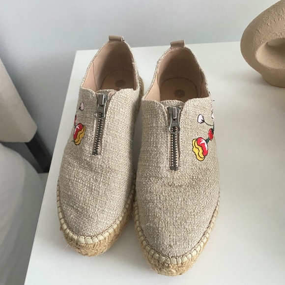 Eric Michael Womens Serena Embroidered Espadrilles Tan Canvas Floral Platform - Picture 3 of 15